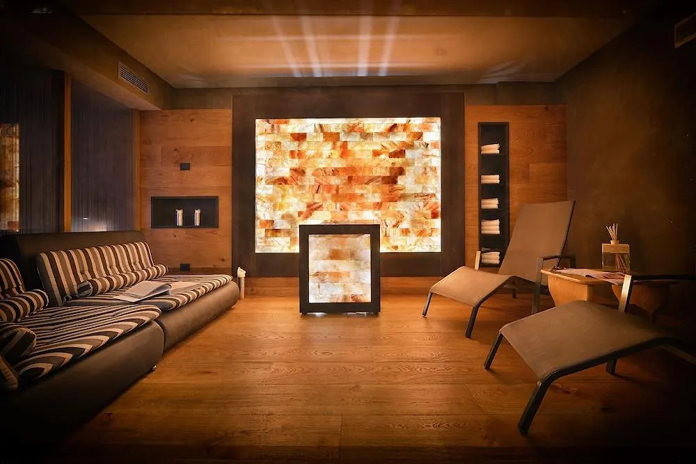 Hotel St. Michael Livigno 4*,  Italia